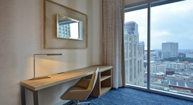 Люкс c 1 комнатой с видом на город Residence Inn by Marriott New Orleans French Quarter Area/Cen B