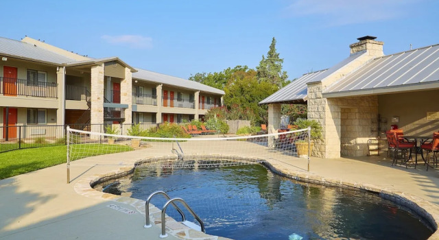 Люкс Fredericksburg Inn and Suites