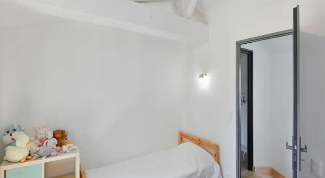 Villa in Lanton Near the Beach With Harbour View, Забронировать Вилла Отели Бассен-д'Аркашон с парковкой, Парковка