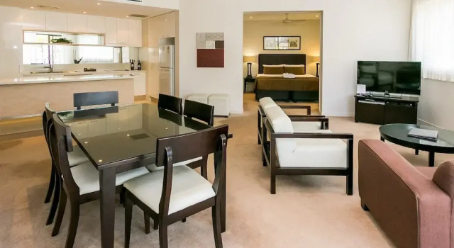 Семейные апартаменты с 2 комнатами Grand Mercure Allegra Hervey Bay