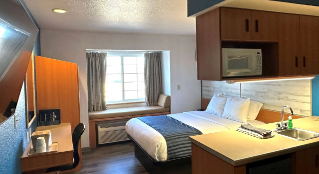 Microtel Inn & Suites by Wyndham Tomah