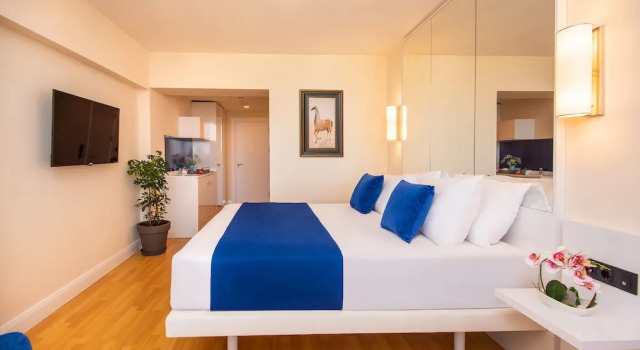 Orbi City - Sea View Aparthotel in Batumi, Book Hotel Batumi 