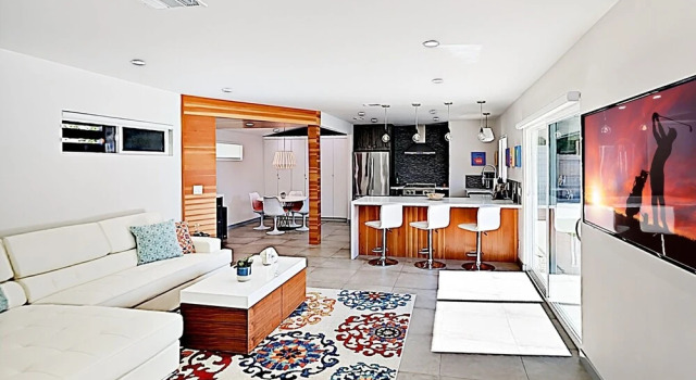 2393 Palm Springs - 3 Br Home