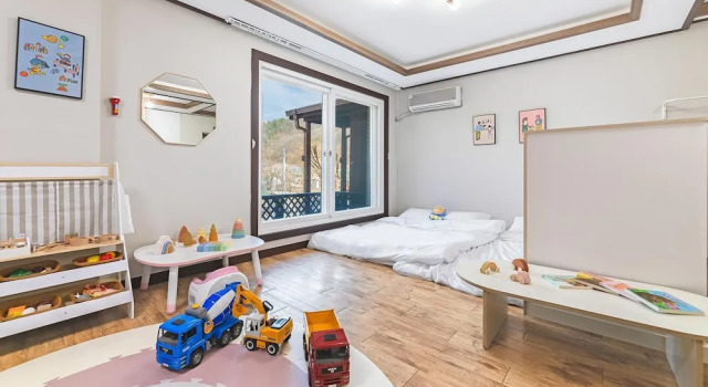 Номер Standard c 1 комнатой с балконом Namyangju HAIMOM Family Pension Black