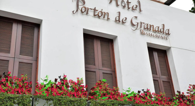 Hotel Portón De Granada