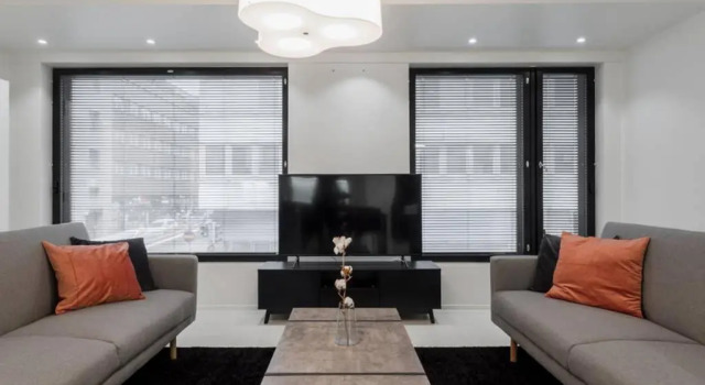 Апартаменты Sleek and Spacious 3 BR Apartment in City Centre