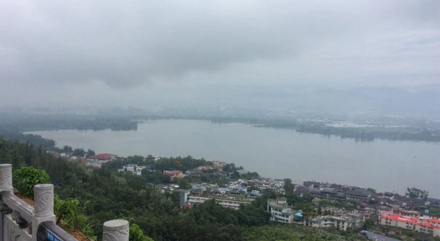 Xichang Banshantang Inn, Varaa Hotelli Hotellit Sichuan pysäköinnillä, Pysäköinti
