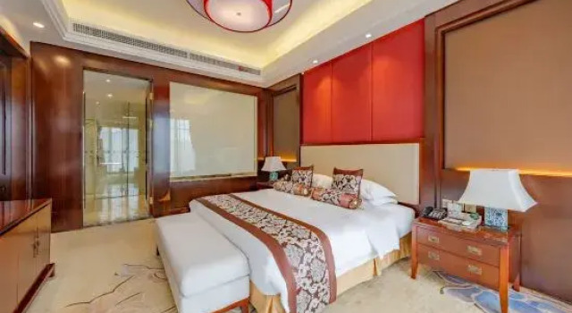 Suite Business Luling Hotel