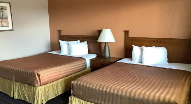 Двухместный номер Standard Silver Spur Vintage Inn & Suites