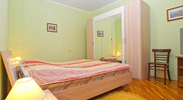 Apartment 1317