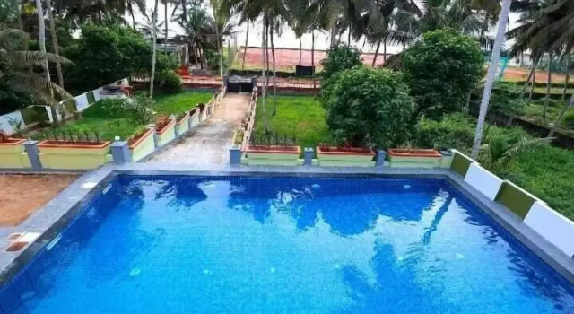 Ocean Queen Palace Poovar, Забронировать Отель Недорогие отели штата Кералы, недорого