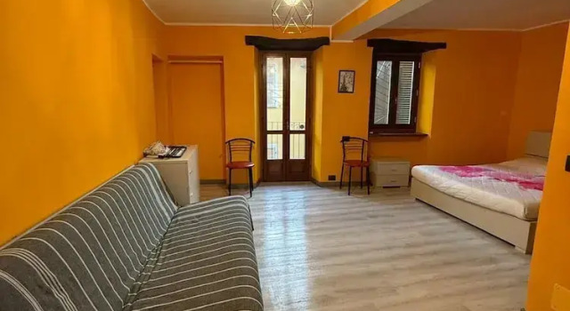 La Casa Dei Fiori, Забронировать Отель Сан-Маурицио-Канавезе Пьемонт