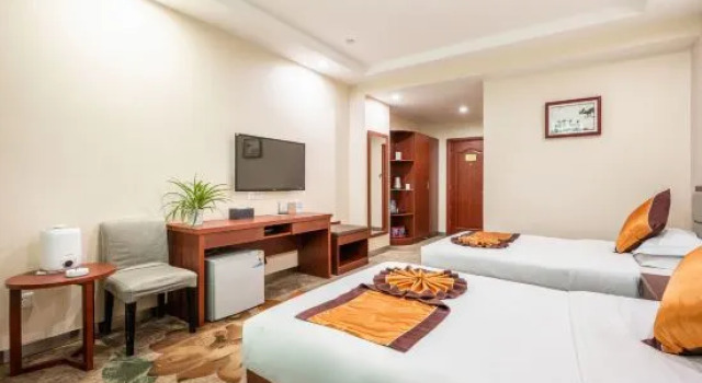 Двухместный номер Standard Huili Business Hotel