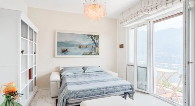 Cernobbio Apt Stunning Lake View by Air!, Забронировать Отель Отели в центре Черноббьо, в центре, Парковка