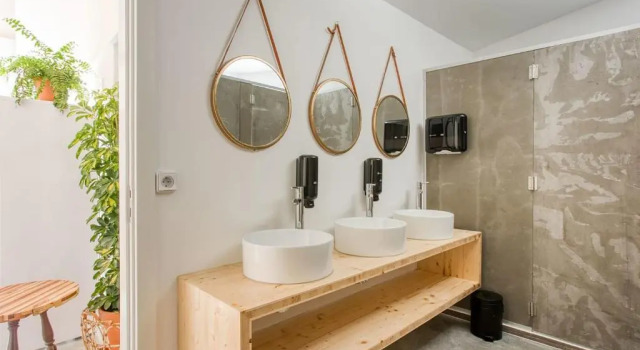 Кровать в общем номере с частичным видом на море Outsite Ericeira - Boavista - Work, Connect, Explore