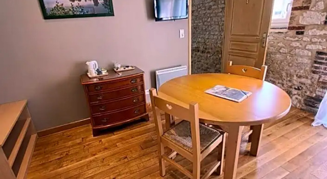 Номер Deluxe Chambres dhôtes Le Clos Poli