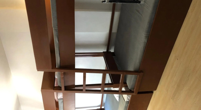 Кровать в общем номере Amadeus Inn