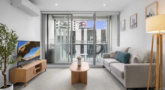 Marina-view 1-bed Apartment in Docklands, Забронировать Апартаменты/квартира Мельбурн Melbourne Region, рядом с Пристань для яхт «Е»