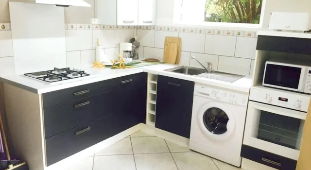 Holiday home Perriolat François, Reserva ahora Apartamento Hoteles en Le Francois con aparcamiento, Aparcamiento