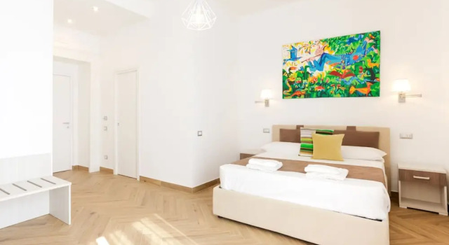 Pessina 90 Rooms in Naples, Забронировать Апартаменты/квартира Апартаменты Неаполя, рядом с Accademia di Belle Arti di Napoli, Апартаменты/квартира