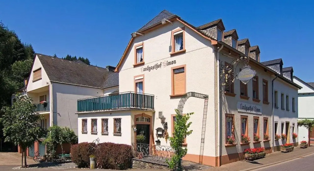 Hotel Landgasthof Simon, Забронировать Отель Вальдрах Trier-Saarburg