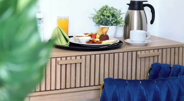 Трёхместный номер Standard c 1 комнатой с балконом Kali Hotel