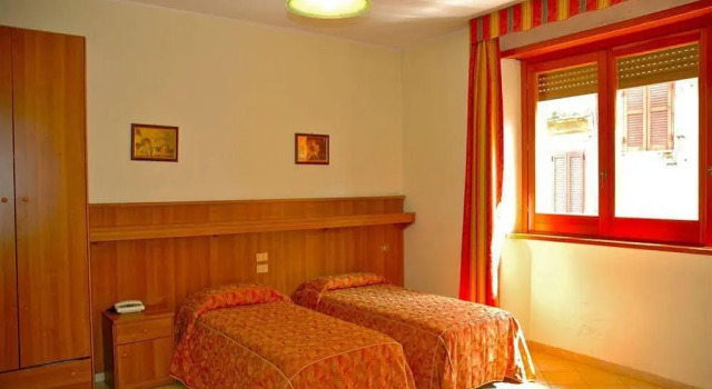 Casa San Giuseppe, Забронировать Отель Отели Рима 3 звезды, рядом с Собор Святого Петра, 3*