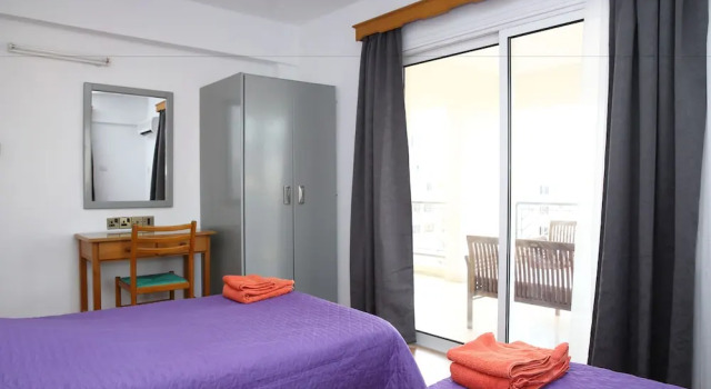 Апартаменты с 2 комнатами с балконом Alora Apartments