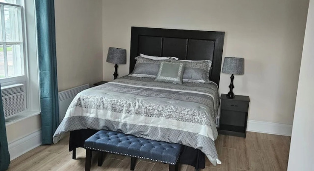 Sunflower Guest Suites, Book Guesthouse Summerside Prince Edward Island