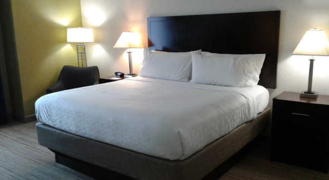 Holiday Inn Express and Suites Pittsburgh West Mifflin by IHG, Book Hotel Pittsburgh Pennsylvania