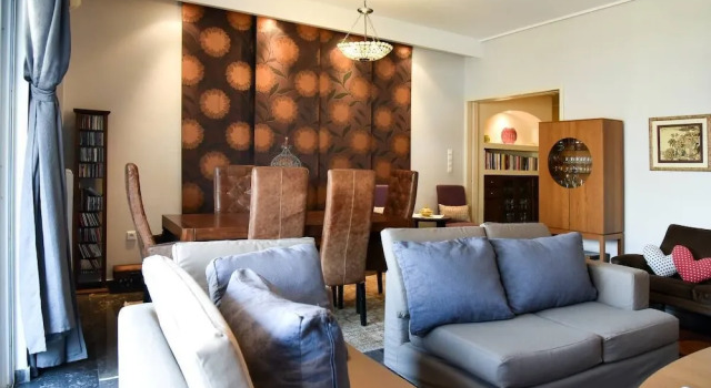Family Apartment in Nea Smirni, Забронировать Апартаменты/квартира Неа-Смирни Острова Саронического залива - Аттика