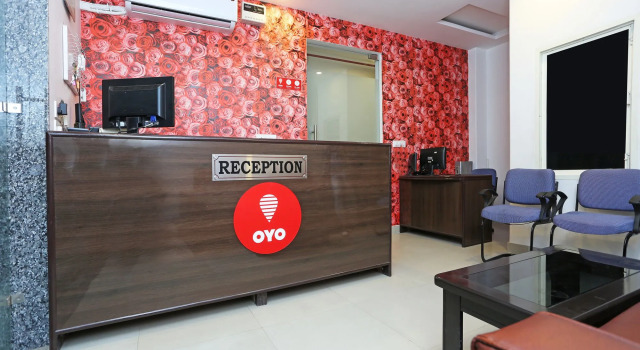 OYO 11384 Hotel Diamond Star, Забронировать Отель Отели Нью-Дели с завтраком, Завтраки