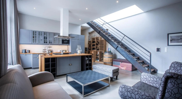 200m2 Splendid Downtown Flat with 75m2 Gergious Terrace, Varaa Hotelli Budapest Budapest
