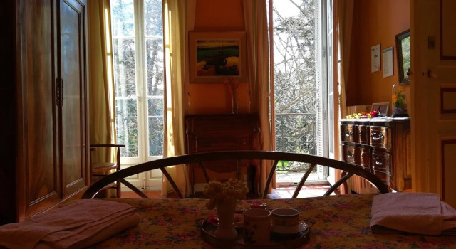Люкс с балконом Embarben Maison dhôtes