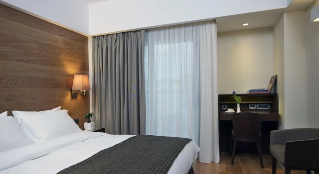 Номер Standard с балконом Samaria Hotel