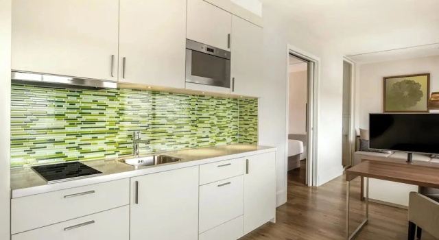 Люкс с 2 комнатами Element by Marriott Amsterdam