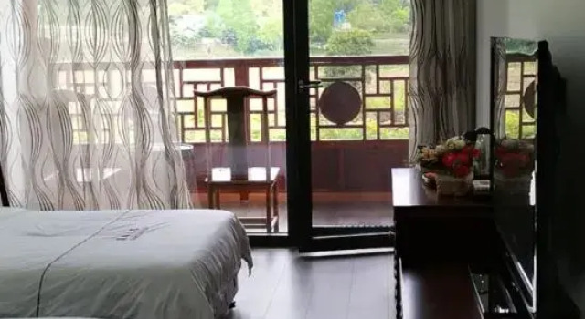 Conlin House Hotel, Boek Hotel Meishan Sichuan