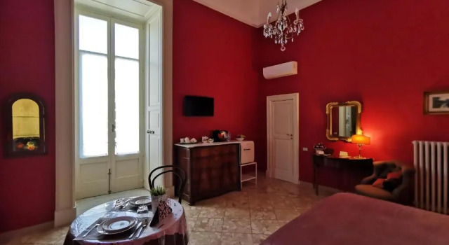 Standard- dobbelt værelse med altan Chez Moi Lecce Charme B&B