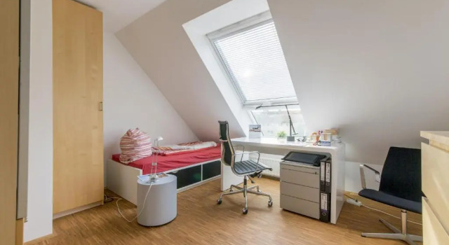 6448 Private Room 1 Person, Забронировать Отель Ганновер Нижняя Саксония, рядом с Театр "Коммедиа Футура" на заводе "Айсфабрик"