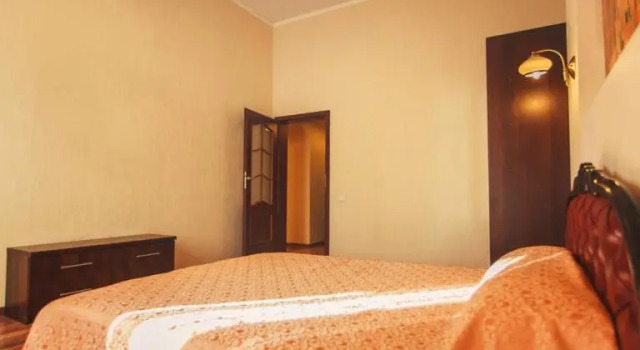 Апартаменты с 2 комнатами Royal Apartment On Bazhanova 11 A