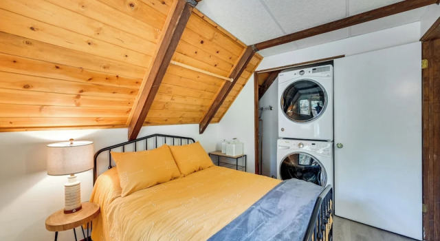 Deck & Grill: A-frame Cabin in Munds Park!, Book Hotel Munds Park Arizona
