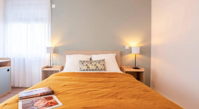 Люкс Quality Aparthotel Moissy-Cramayel