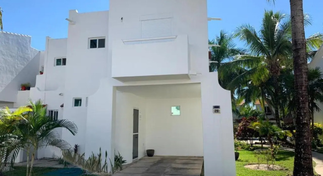 Вилла New Year Available 3BR 200Mbps Wifi & Bikes & Beach Access