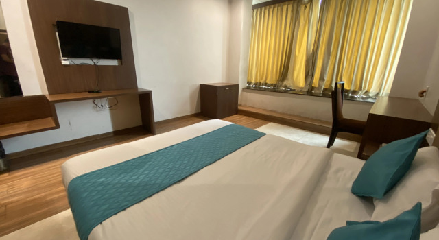 Hotel BKC Garden near Trade Center, Visa Consulate