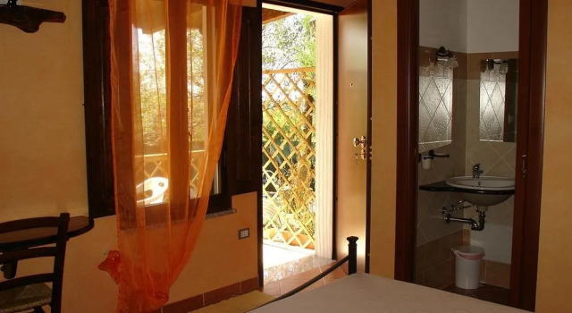 B&B SAlzolitta, Забронировать Отель Отели Магомадас с парковкой, Парковка