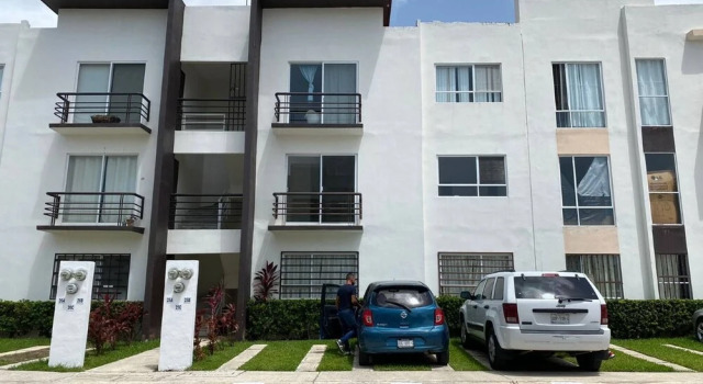 Lovely Third Floor3 Bedroom2 Bath Condo With Pool, Prenota Appartamento Hotel a Quintana Roo con parcheggio, Parcheggio