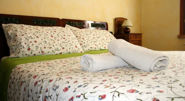 Agriturismo Corte Ponte Dei Tedeschi, Rezervați Hotel Hoteluri în Ostiglia cu parcare, Parcare