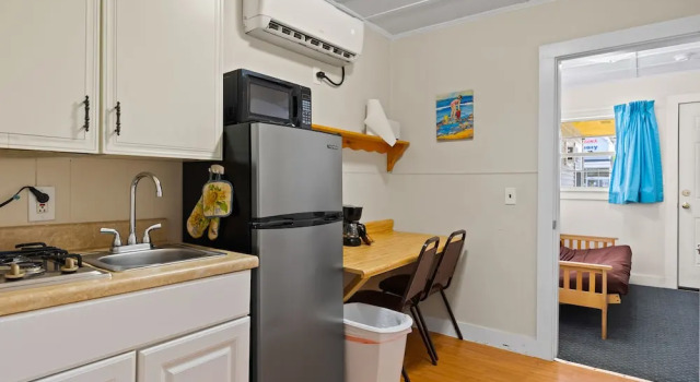 Люкс Beach Motel and Suites