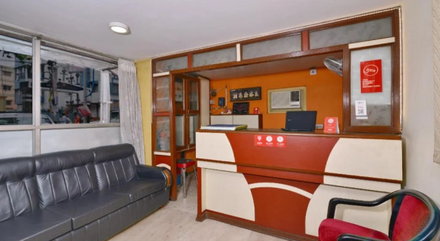OYO 3436 Home Stay near Airport, Prenota Hotel Calcutta 