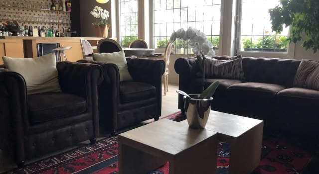 Hotel Lepelbed, Book Hotel Melle 